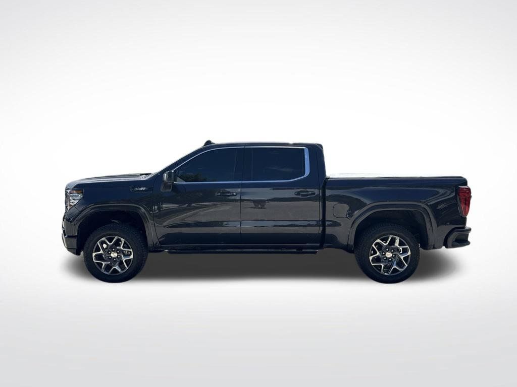 Used 2026 GMC Sierra 1500 SLT w/ SLT Premium Plus Package AWD/4WD image 8
