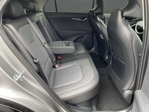 New 2026 Kia Niro SX image 39