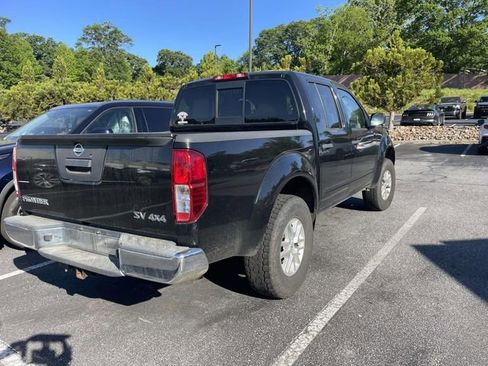 Used 2016 Nissan Frontier SV image 13
