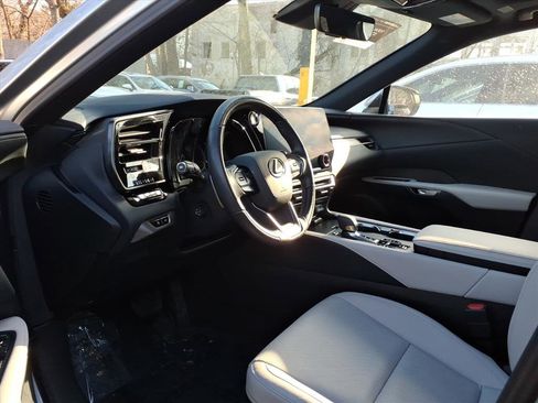 Certified 2024 Lexus RX 350 Premium w/ Accessory Package (P1) image 27