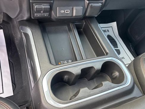 Used 2019 GMC Sierra 1500 AT4 w/ Off Road Performance Package AWD/4WD image 36