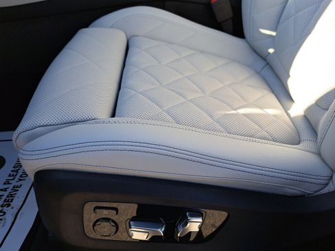 New 2026 BMW X5 xDrive40i w/ M Sport Package image 31