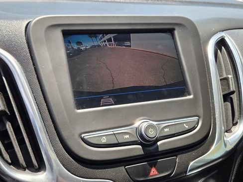 Certified 2021 Chevrolet Equinox LT FWD image 21