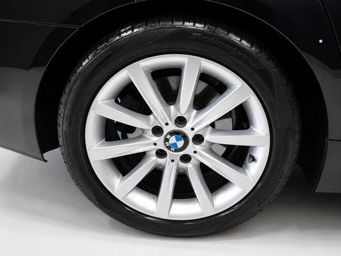 Used 2015 BMW 535i xDrive Sedan AWD/4WD image 10