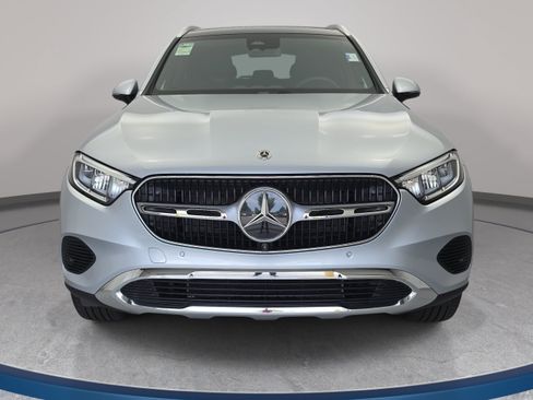 Certified 2026 Mercedes-Benz GLC 300 image 2
