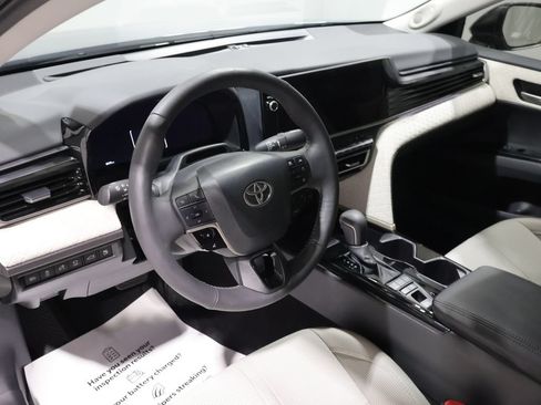 Used 2026 Toyota Camry XLE w/ Premium Plus Package FWD image 16