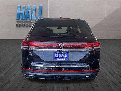 New 2026 Volkswagen Atlas SE image 4