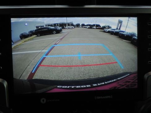 Used 2021 Toyota 4Runner SR5 image 31