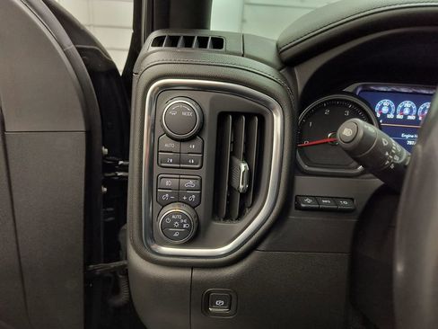 Used 2020 Chevrolet Silverado 2500 High Country w/ Z71 Off-Road Package image 27