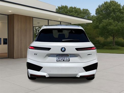 Used 2025 BMW iX xDrive50 w/ Sport Package image 7
