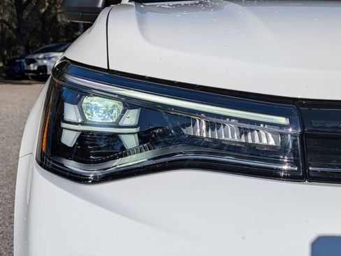 New 2026 Volkswagen Taos S FWD image 8