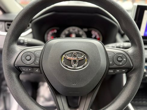 Certified 2025 Toyota RAV4 XLE image 35