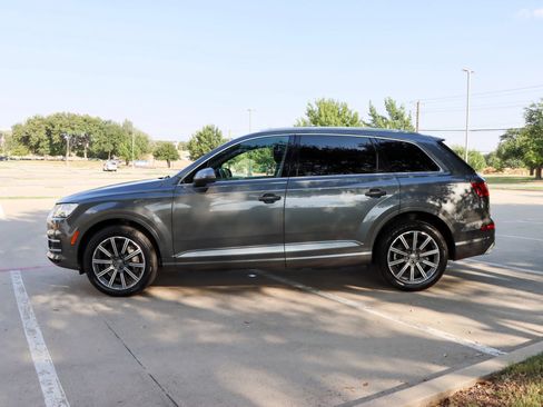 Used 2019 Audi Q7 3.0T Premium Plus AWD/4WD image 4