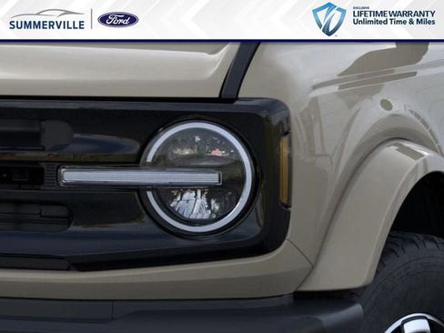 New 2025 Ford Bronco Outer Banks AWD/4WD image 22