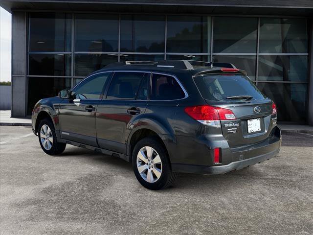 Used 2011 Subaru Outback 3.6R Limited AWD/4WD image 3