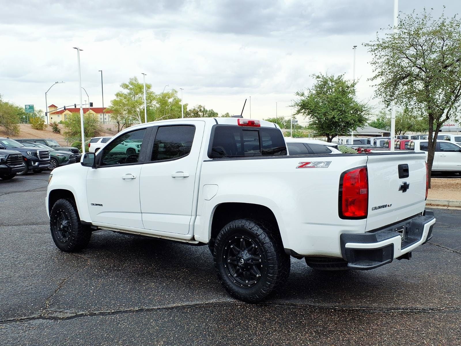 Used 2019 Chevrolet Colorado Z71 AWD/4WD image 9