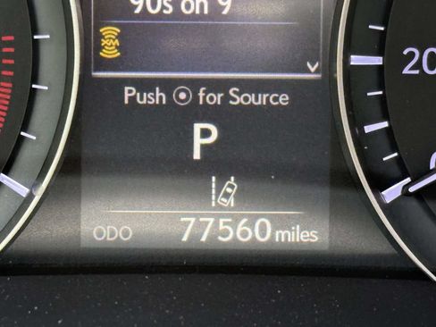 Used 2017 Lexus RX 350 AWD w/ Premium Package image 29