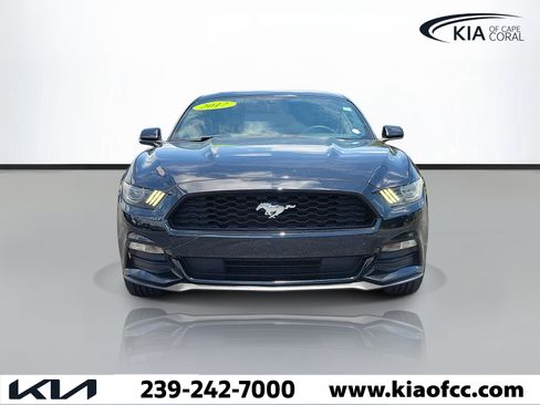 Used 2017 Ford Mustang Coupe RWD image 2