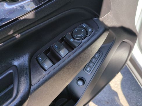 Certified 2020 Chevrolet Equinox Premier w/ Premier Redline Edition image 22