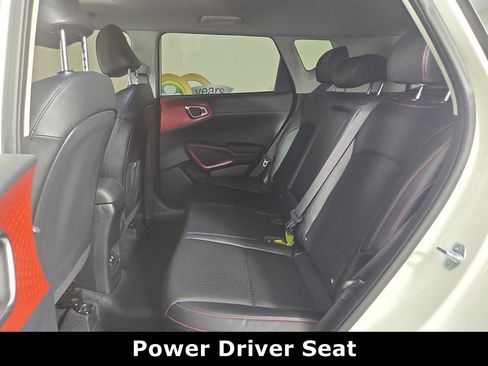 Used 2024 Kia Soul GT-Line w/ GT-Line Technology Package image 12