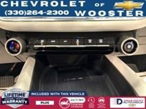 Used 2025 Chevrolet Equinox EV LT image 23