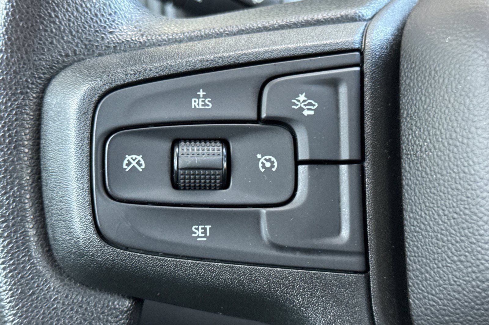 Used 2022 Chevrolet Silverado 1500 W/T RWD image 25