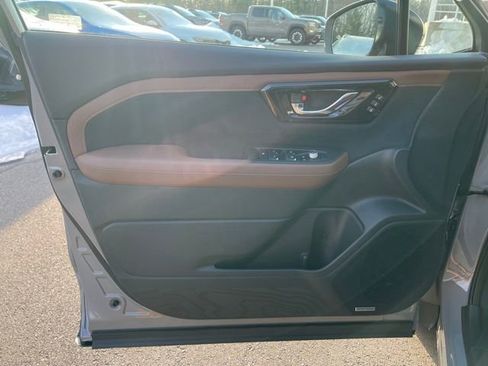 New 2026 Subaru Forester Touring image 15