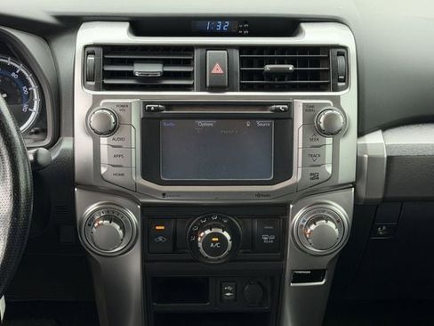 Used 2014 Toyota 4Runner SR5 image 18