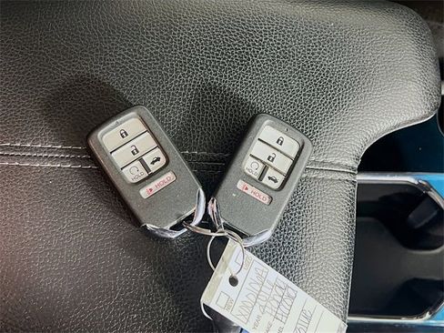 Used 2016 Honda Accord EX image 32