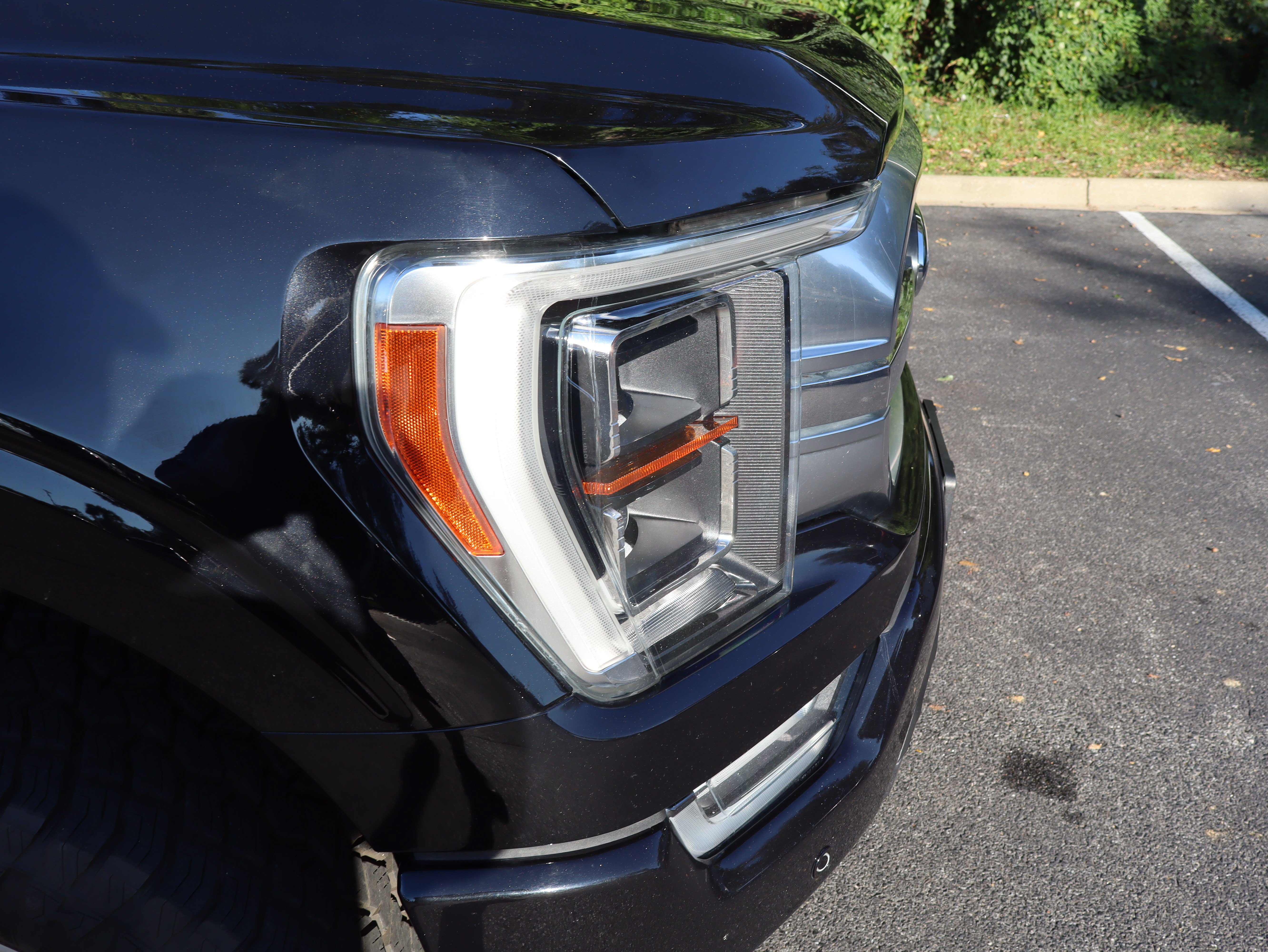 Used 2021 Ford F150 Platinum w/ Equipment Group 701A High AWD/4WD image 11