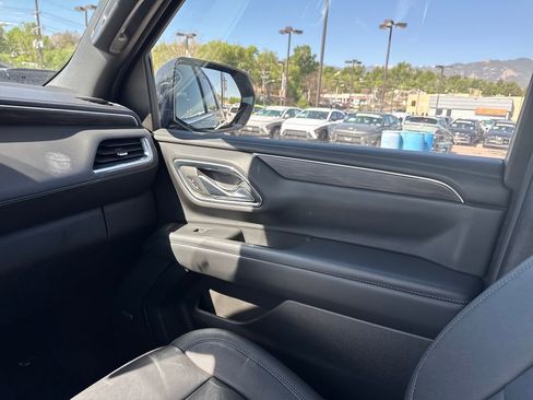Used 2023 Chevrolet Tahoe LT w/ Luxury Package AWD/4WD image 38