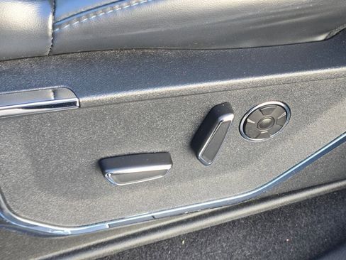 Used 2024 Ford F150 Platinum w/ Equipment Group 702A High image 28