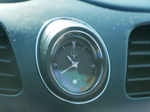 Used 2018 Maserati GranTurismo MC image 25