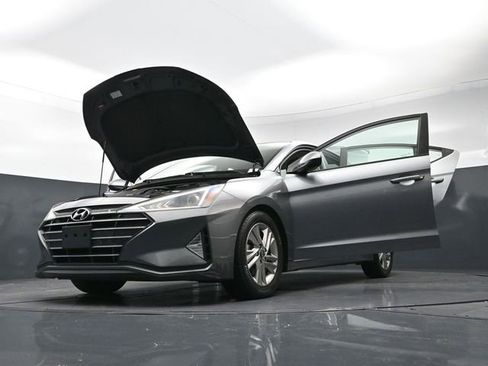 Used 2019 Hyundai Elantra SEL image 49