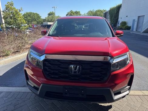 Used 2023 Honda Passport EX-L image 2