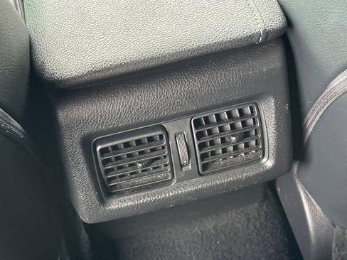 Used 2019 Toyota Camry XSE image 14