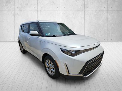 Used 2023 Kia Soul S