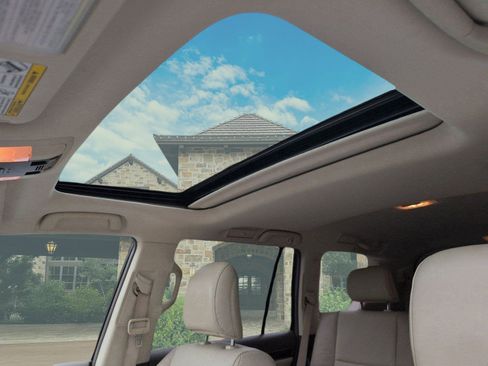 Used 2018 Lexus GX 460 image 9