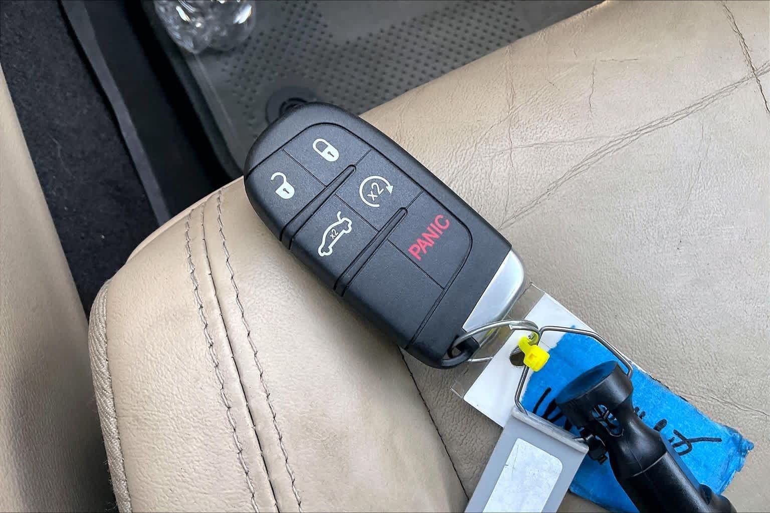 Used 2017 Jeep Grand Cherokee Limited RWD image 15