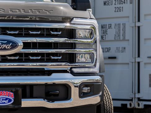 New 2026 Ford F450 Lariat AWD/4WD image 12