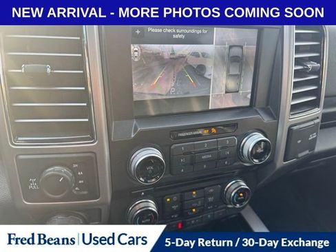 Used 2018 Ford F150 Platinum w/ Equipment Group 701A Luxury image 14