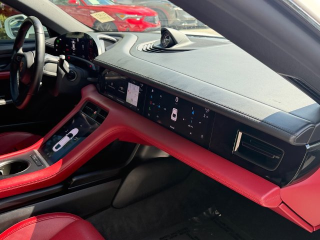 Used 2020 Porsche Taycan 4S AWD/4WD image 17