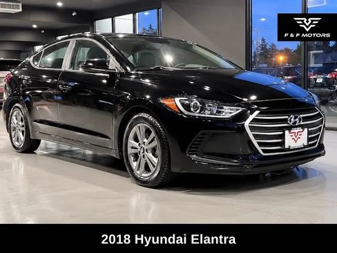 Used 2018 Hyundai Elantra SEL FWD image 1