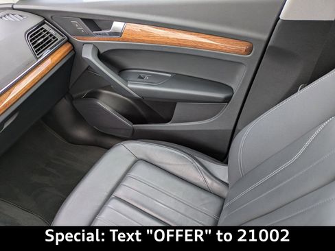 Certified 2023 Audi Q5 2.0T Premium w/ Convenience Package image 20
