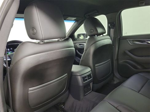 Used 2020 Cadillac CT5 Luxury w/ Cold Weather Package image 12