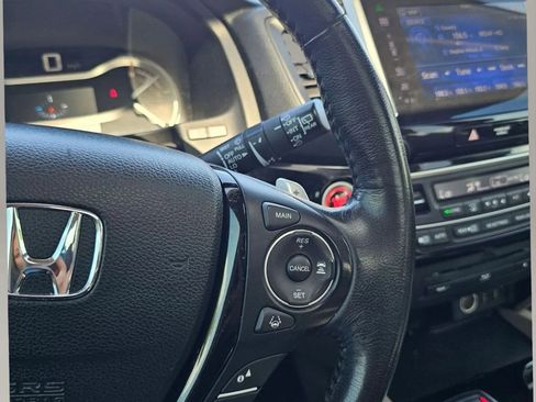 Used 2016 Honda Pilot Elite image 32