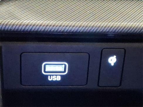 Used 2023 Hyundai Palisade SEL w/ Premium Package image 25