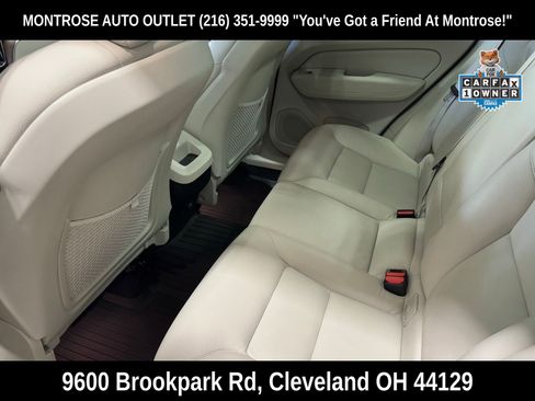 Used 2022 Volvo XC60 B5 Momentum image 34