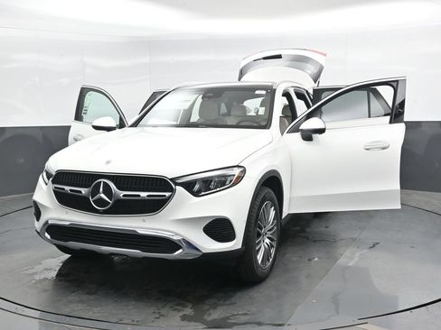 New 2026 Mercedes-Benz GLC 300 4MATIC image 40