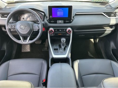 Used 2025 Toyota RAV4 XLE Premium image 24